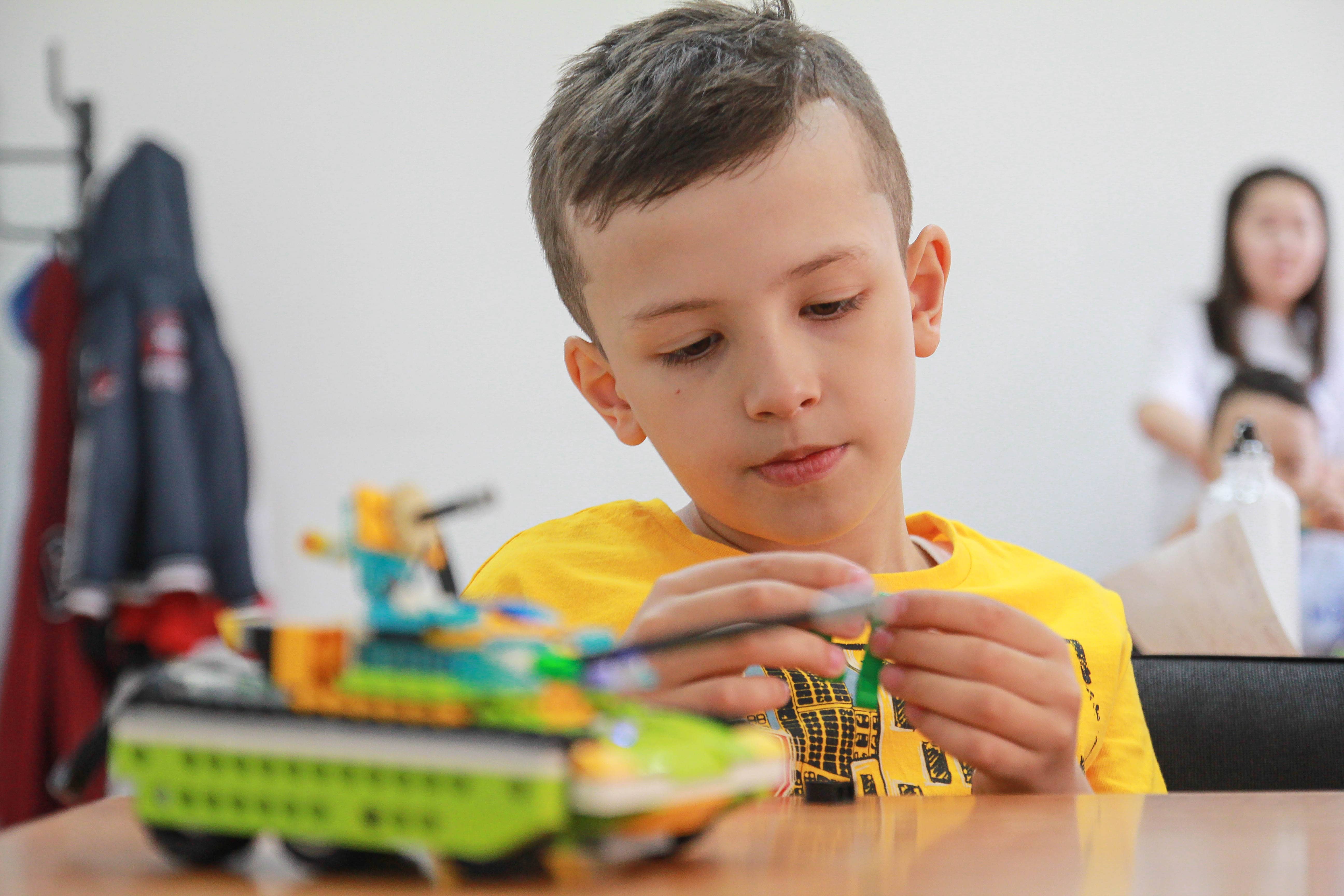 РОБОТЕК №10