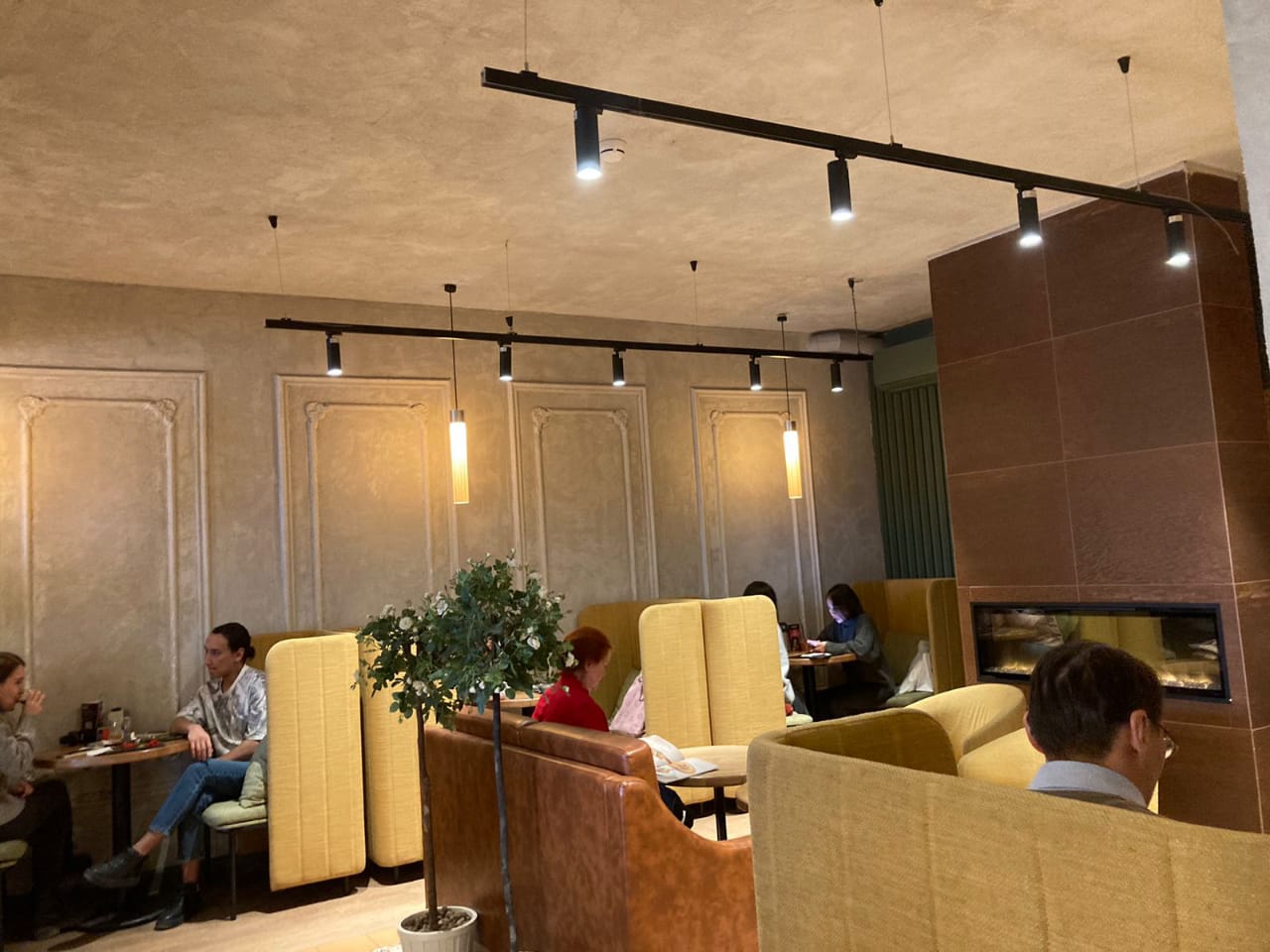 COFFEESHOP COMPANY №4