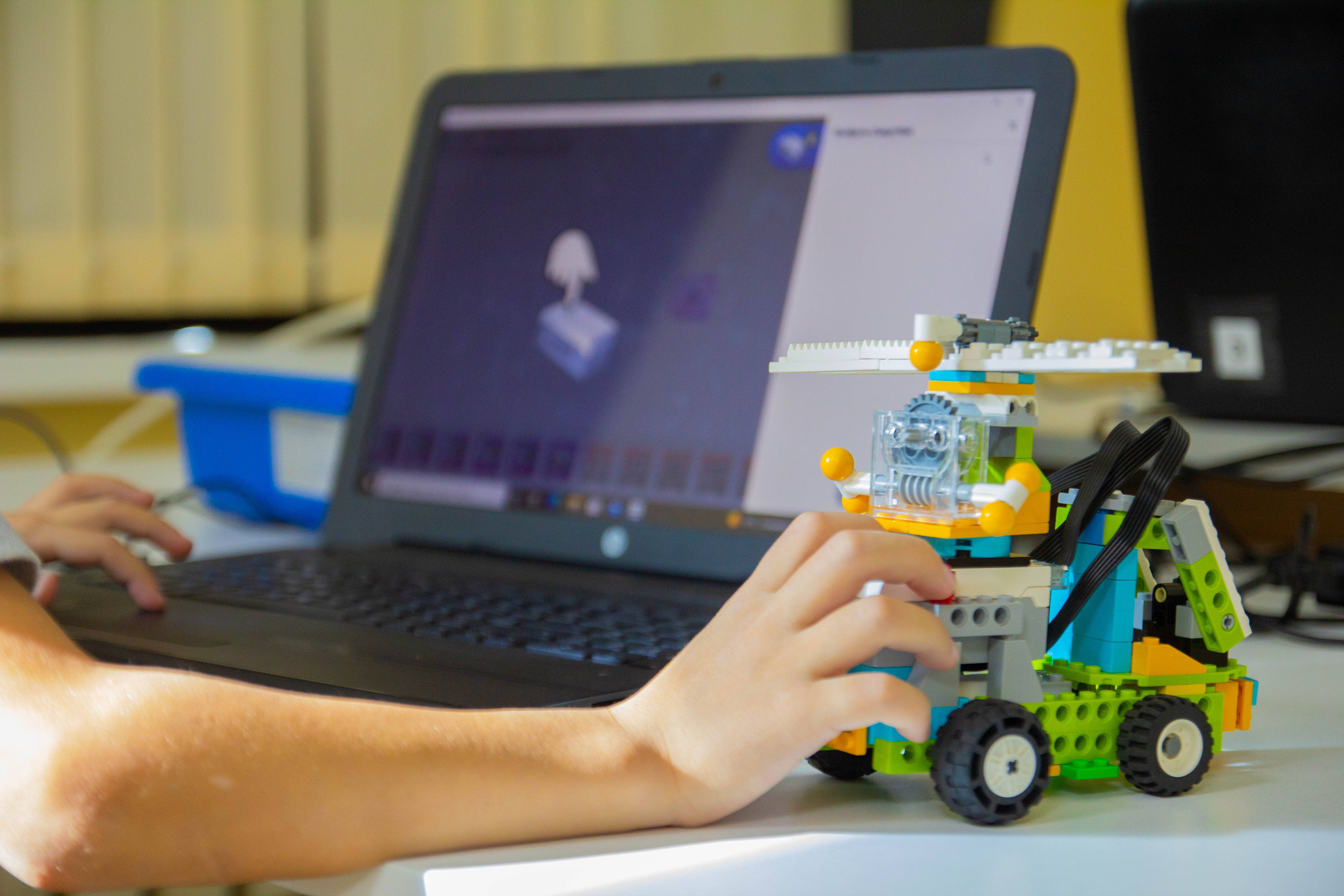 РОБОТЕК №11