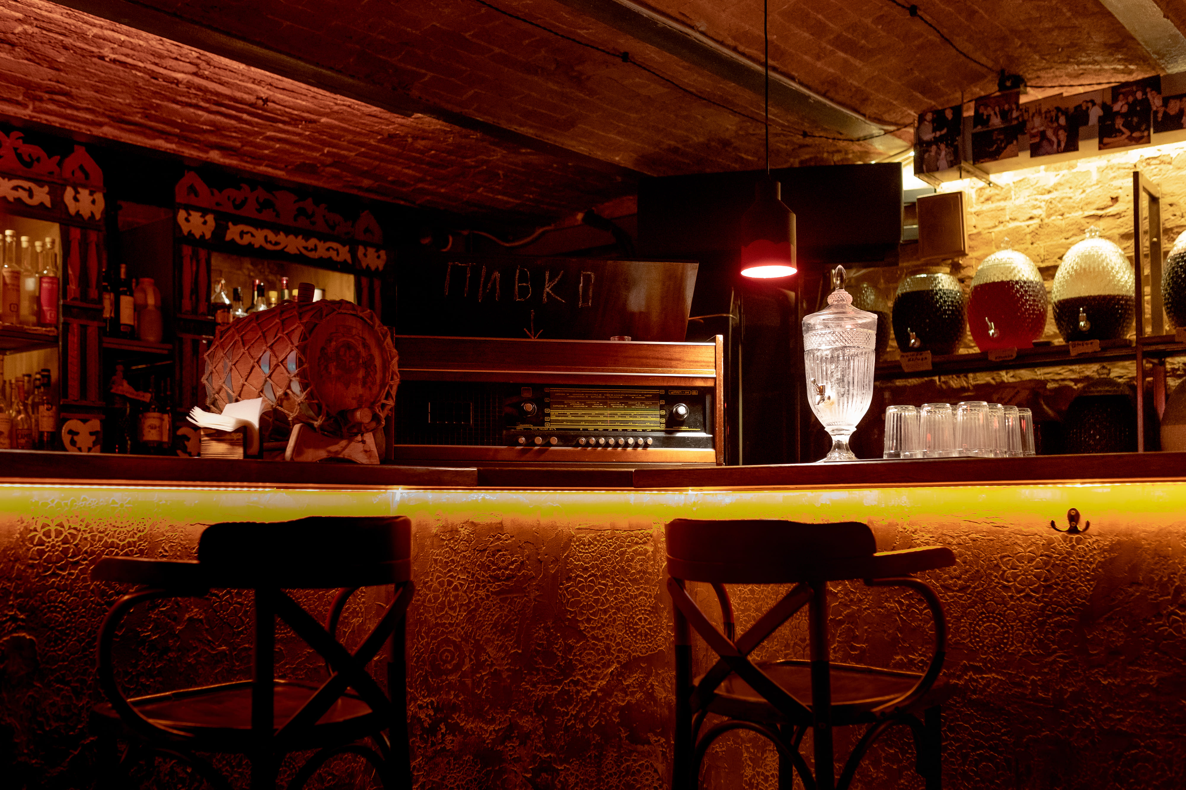 Крафтовая рюмочная Настаятель №8