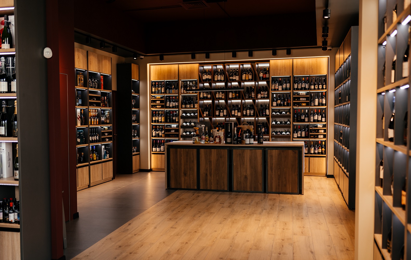 Wine & Whiskey By Simple №6