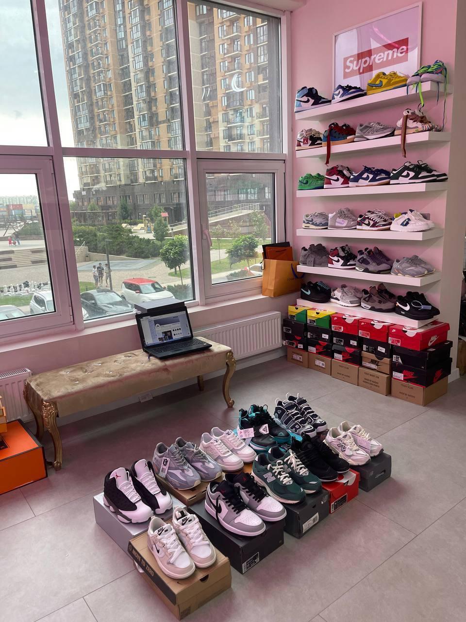 Магазин брендовой обуви ArtBasket по франшизе
