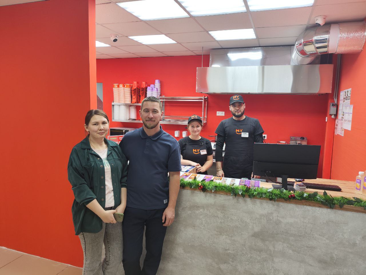 Новый ресторан MYBOX в посёлке Петра Дубрава — шаг к успеху и семейным ценностям!