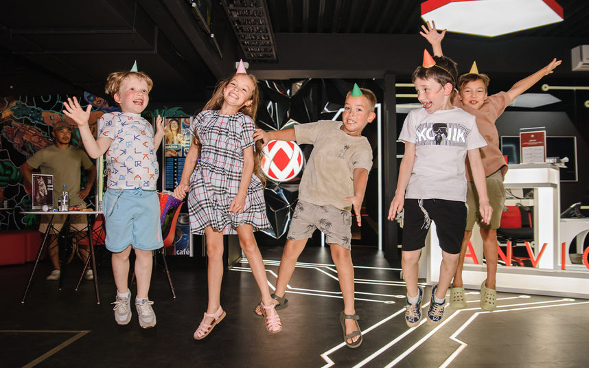 франшиза арены виртуальной реальности ANVIO